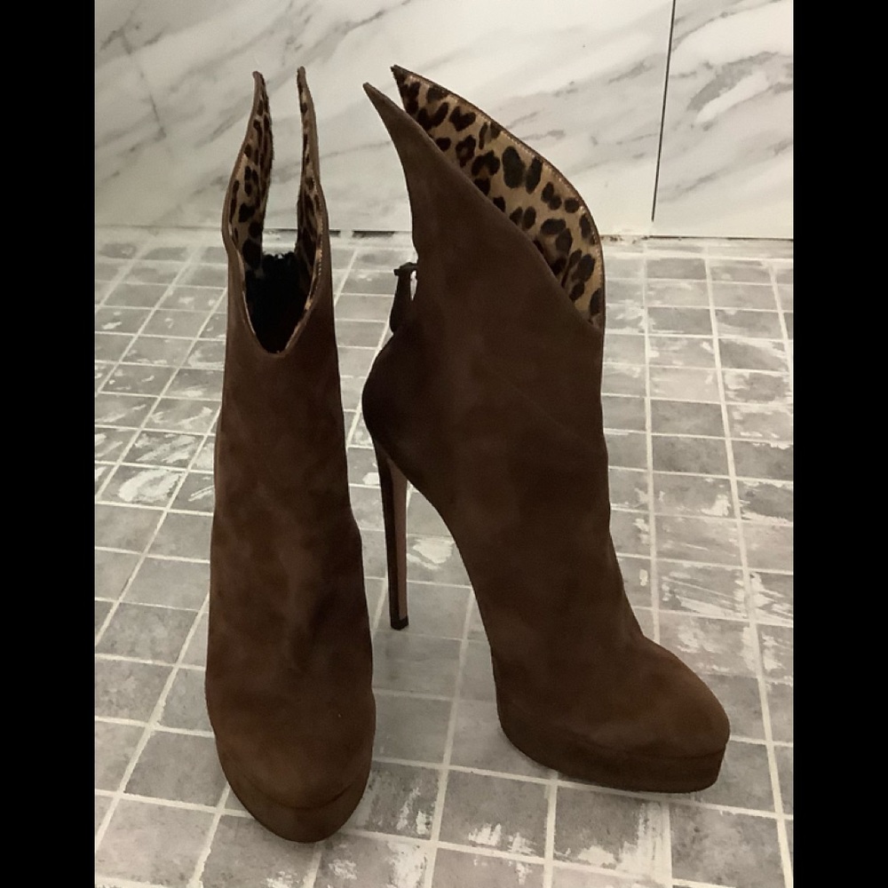 ALAIA BROWN SUEDE PLATFORM BOOTIES SZ 38.5